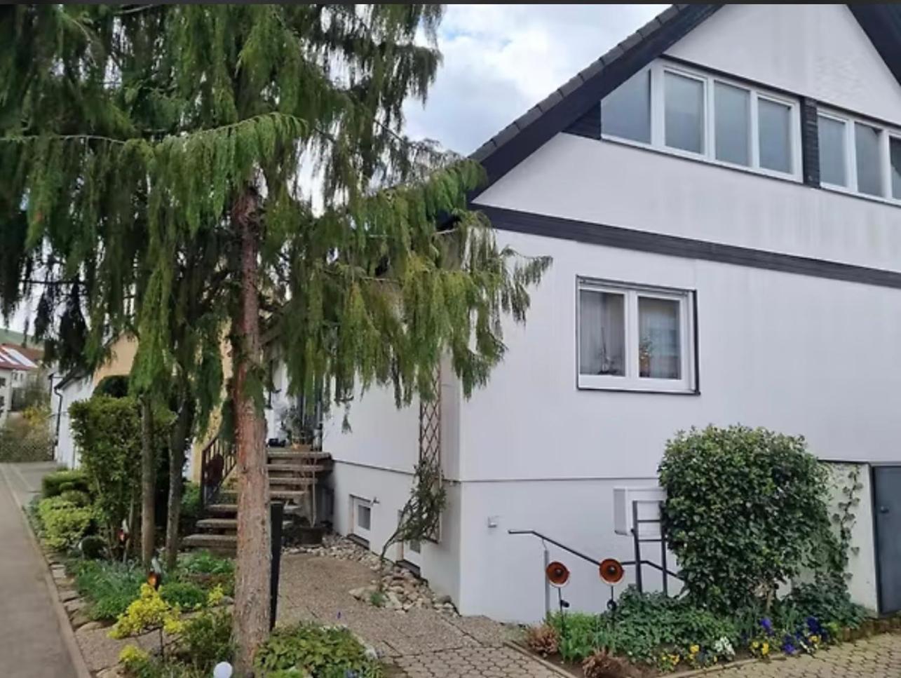 Weinstadt Monteurwohnnung Ferienwohnung エクステリア 写真